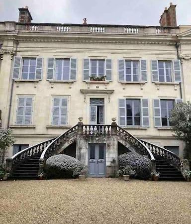 Atypique Chevreul Lägenhet Angers Exteriör bild
